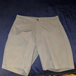 Lululemon commission short